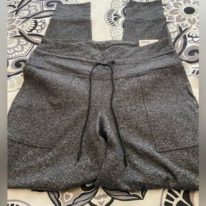 Cozecore Old Navy Fitted Joggers - NWT - Large